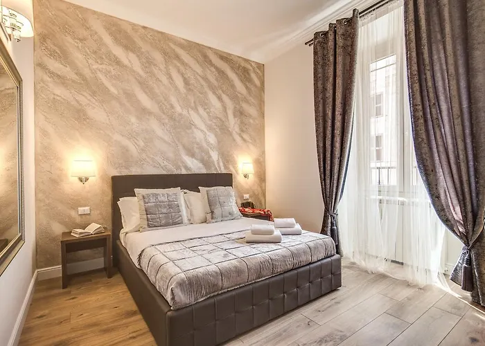 River Luxury 4*